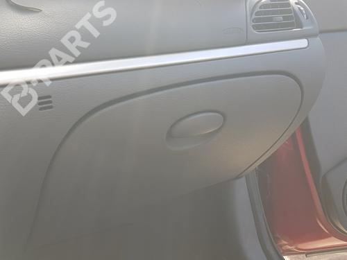 Used Glove box Glove box CITROËN C5 II (RC_) 1.6 HDi (RC8HZB) (109 hp) 10536496 10536496