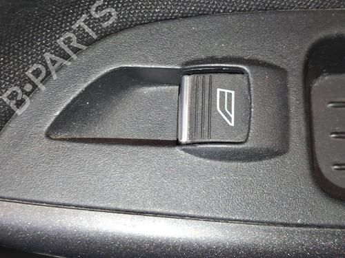 Used Right front window switch Right front window switch FORD FOCUS IV (HN) 1.0 EcoBoost (125 hp) 40236977 40236977