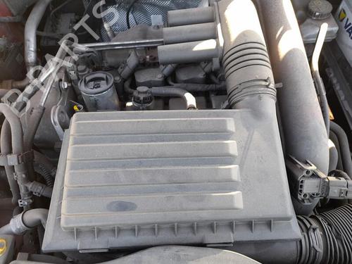 Used Air filter box SEAT LEON (5F1) 1.4 TSI (140 hp) 28382949