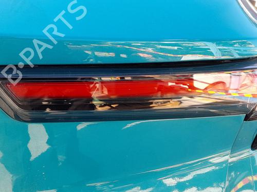 Højre baglygte bagklap Højre baglygte bagklap OPEL MOKKA 1.2 Turbo Hybrid (136 hp) 33703660 33703660