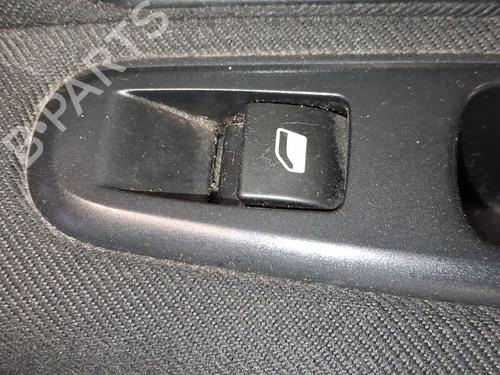 Used Right rear window switch Right rear window switch 38542113 38542113
