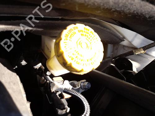 Used Brake master cylinder CITROËN C3 III (SX) 1.5 BlueHDi 100 (SXYHYP, SXYHTU) (102 hp) 30507335