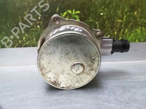 Used Vacuum pump RENAULT KANGOO (KC0/1_) [1997-2026]  2678431