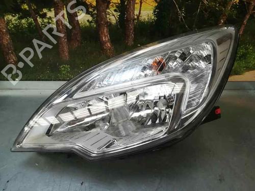 Used Left headlight OPEL MERIVA B MPV (S10) [2010-2017]  2705420