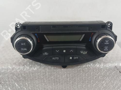 Used Climate control Climate control 37796160 37796160