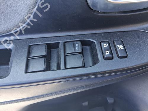 Used Left front window switch Left front window switch 37217386 37217386