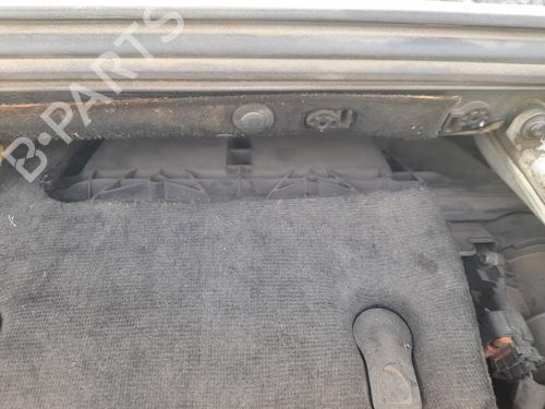 Air filter box PEUGEOT 308 I (4A_, 4C_) 1.6 HDi BP28294025M87