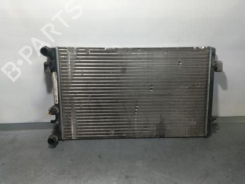 Used Water radiator VW GOLF IV (1J1) [1997-2008]  6537686