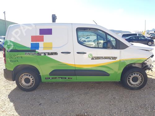 Left front driveshaft PEUGEOT PARTNER Box Body/MPV (K9) 1.5 BlueHDi 100 | BP25203117M38