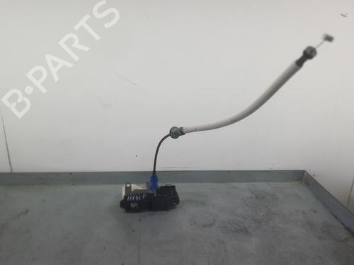 front-right-lock-lynk-co-01-2017-25914046 main image