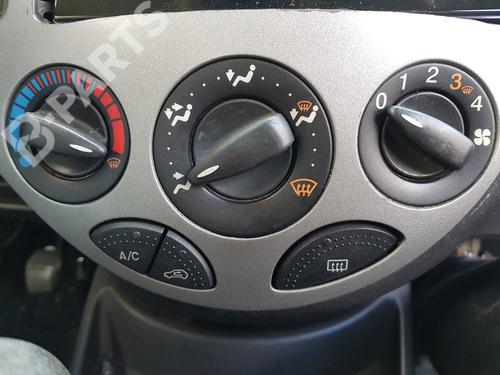 climate-control-ford-focus-i-daw-dbw-18-turbo-di-tddi-1998-1999-2000-2001-2002-2003-2004-2005-2006-2007-2008-2009-11053530 main image