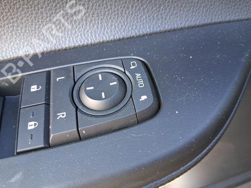 Left front window switch TOYOTA C-HR (_X1_) 2.0 Hybrid (MAXH10) | BP33427593I27 - Image 3