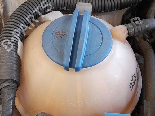Used Expansion tank Expansion tank 37796179 37796179