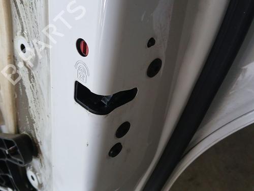Højre bagtil lås Højre bagtil lås PEUGEOT 2008 II (UD_, US_, UY_, UJ_, UR_, UC_) 1.2 PureTech 130 (USHNS, URHNS) (130 hp) 36132713 36132713