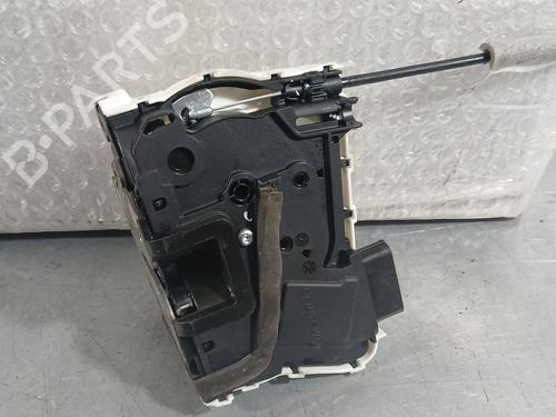 front-right-lock-mg-mg-zs-suv-azs1-2017-38311696 main image