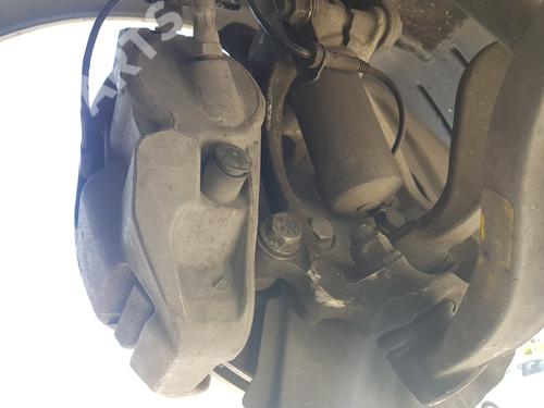 Used Left front steering knuckle Left front steering knuckle BMW 5 (E60) 530 d (218 hp) 11056100 11056100