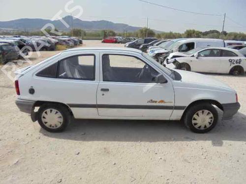 Left front indicator OPEL KADETT E Hatchback (T85) 1.4 i (C08, C48, D08, D48) | BP833455C32 