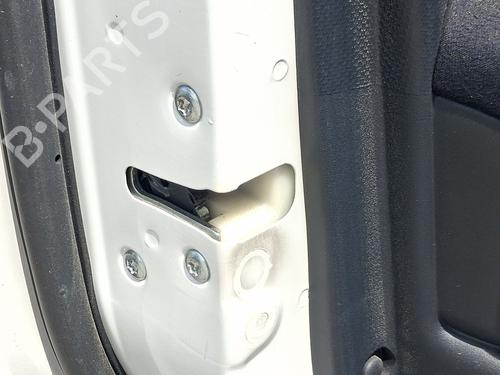 front-left-lock-mitsubishi-outlander-ii-van-cw_w-2006-2007-2008-2009-2010-2011-2012-38517181 main image