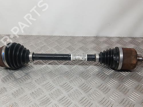 Used Left front driveshaft PEUGEOT 208 II (UB_, UP_, UW_, UJ_) 1.2 PureTech 100 (101 hp) 28143802
