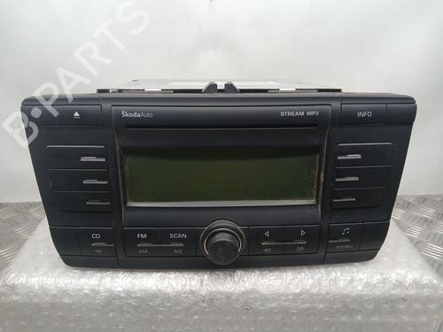Used Radio SKODA OCTAVIA II (1Z3) [2004-2013]  18783357