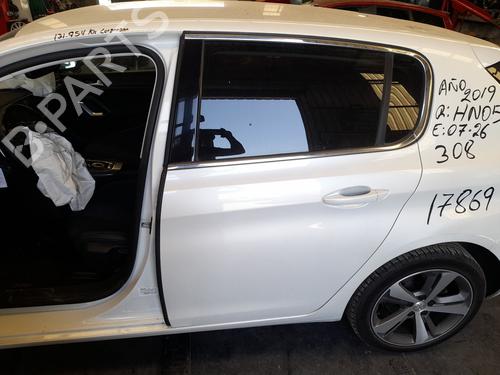 Used Left rear door Left rear door 37513946 37513946