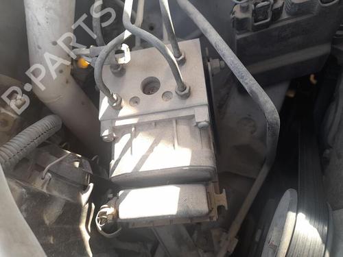 Used ABS pump TOYOTA COROLLA (_E12_) 2.0 D-4D (CDE120_, CDE120R) (90 hp) 26960029
