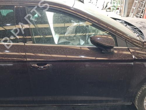 Used Right front door Right front door 38073638 38073638