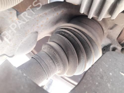Used Left front driveshaft PEUGEOT 206 Hatchback (2A/C) 1.4 i (75 hp) 30624287