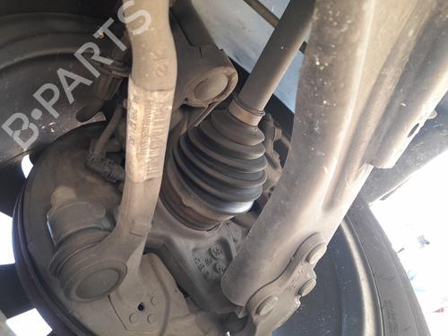 Used Left front steering knuckle PEUGEOT 5008 II (MC_, MJ_, MR_, M4_) 1.2 THP (MRHNYH, MRHNYW, MRHNSJ, MRHNSU, MRHNSM) (131 hp) 26909781
