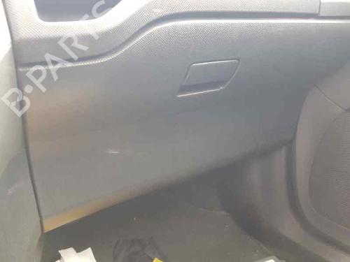 Used Glove box TOYOTA AURIS (_E18_) 1.6 (ZRE181_, ZRE185_, ZRE185R, ZRE181R) (132 hp) 26501492