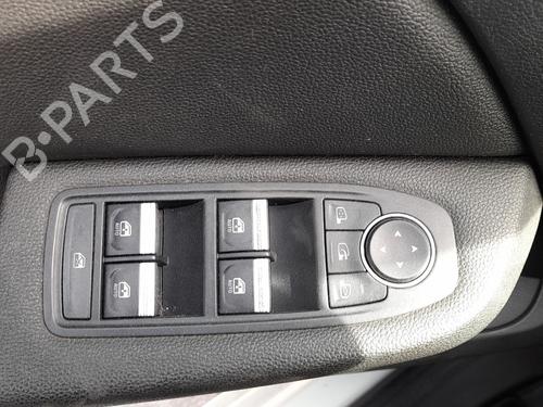 Used Left front window switch Left front window switch RENAULT CLIO V (B7_) 1.0 TCe 100 (B7MT) (101 hp) 34223668 34223668