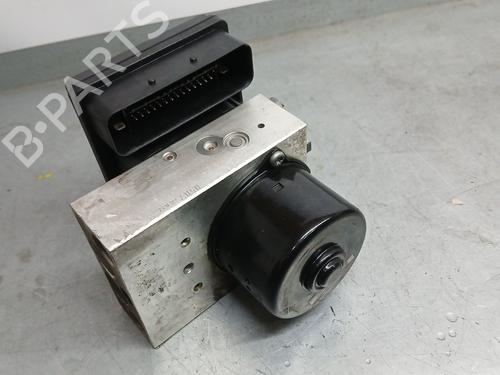 Used ABS pump ABS pump MERCEDES-BENZ C-CLASS T-Model (S203) C 220 CDI (203.206, 203.208) (143 hp) 31340383 31340383