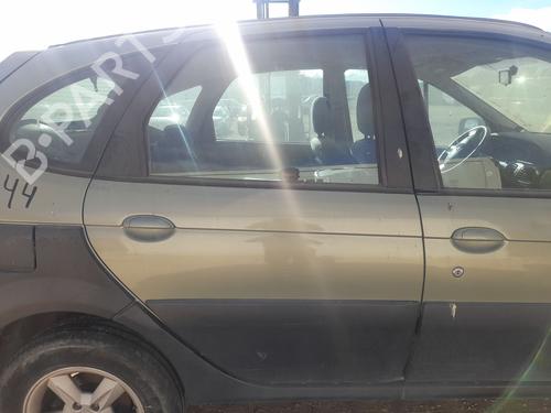 Used Right rear door RENAULT SCÉNIC I MPV (JA0/1_, FA0_) 1.9 dCi RX4 (102 hp) 31114859
