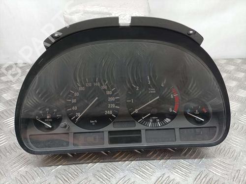 Used Instrument cluster BMW 5 (E39) 530 d (193 hp) 17063619