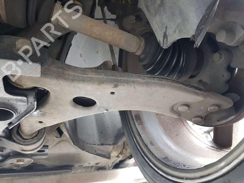Querlenker links vorne für FORD FOCUS II (DA_, HCP, DP) [2004-2013]  16468616