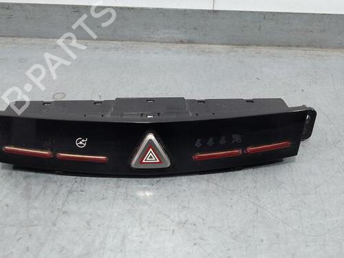 Bouton de warning SSANGYONG XLV SUV e-XGi 160 (128 hp) 25290320