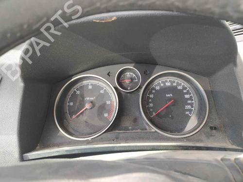 Used Instrument cluster OPEL ZAFIRA / ZAFIRA FAMILY B (A05) [2005-2019]  22644167
