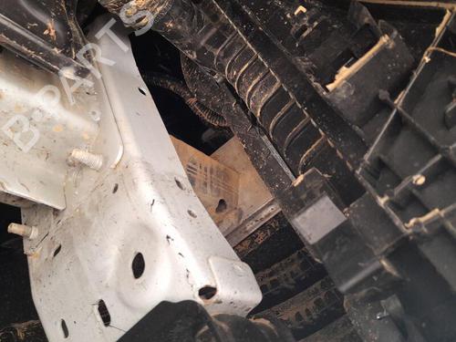 Used Front bumper reinforcement OPEL VIVARO C Van (K0) 1.5 (120 hp) 28184215