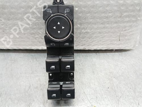 venstre-foran-elrute-bryter-ford-fiesta-vii-hj-hf-2017-32258812 main image