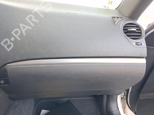 Used Glove box Glove box 37800518 37800518