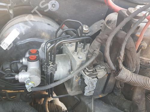 Used ABS pump ABS pump FIAT CROMA (194_) 1.9 D Multijet (194AXB1B) (120 hp) 33466257 33466257