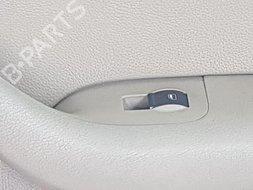 Raamschakelaar rechts achter AUDI A4 B7 (8EC) 1.8 T (163 hp) 26395724