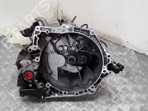 manual-gearbox-citroen-c3-picasso-sh_-20dp72-2008-21394101 main image