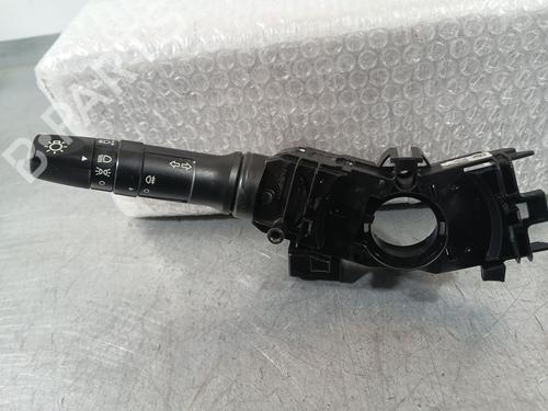 Forlygtekontakt Forlygtekontakt HYUNDAI i20 I (PB, PBT) 1.2 (78 hp) 37514563 37514563