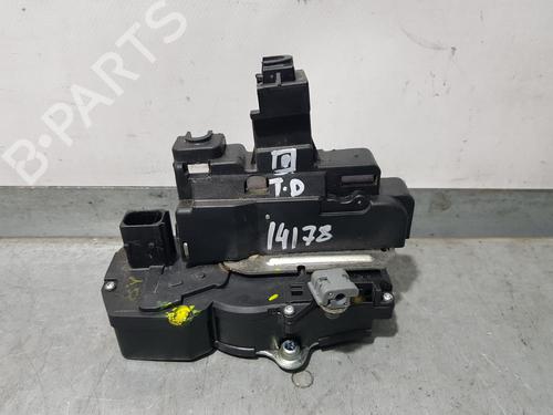 Used Rear right lock CHEVROLET CAPTIVA (C100, C140) 2.0 D 4WD (150 hp) 10389883
