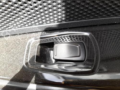 Used Right rear window switch SSANGYONG TIVOLI 1.2 (128 hp) 27472437
