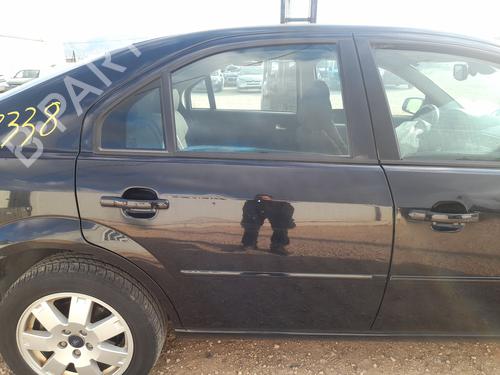 Używane Drzwi tylne prawe FORD MONDEO III Saloon (B4Y) 2.0 16V TDDi / TDCi (115 hp) 30887316