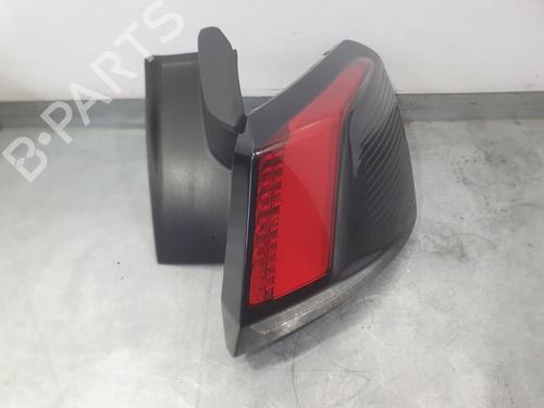 Used Right taillight Right taillight PEUGEOT 3008 II SUV (MC_, MR_, MJ_, M4_) 1.2 THP/ PureTech 130 (MRHNSM, MRHNSU, MRHNSJ, MRHNYW,... (131 hp) 29528140 29528140