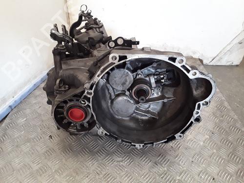 Used Gearbox HYUNDAI i40 I (VF) 1.7 CRDI (141 hp) 30178939