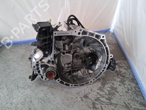 gearkasse-citroen-c4-cactus-2014-29615761 main image